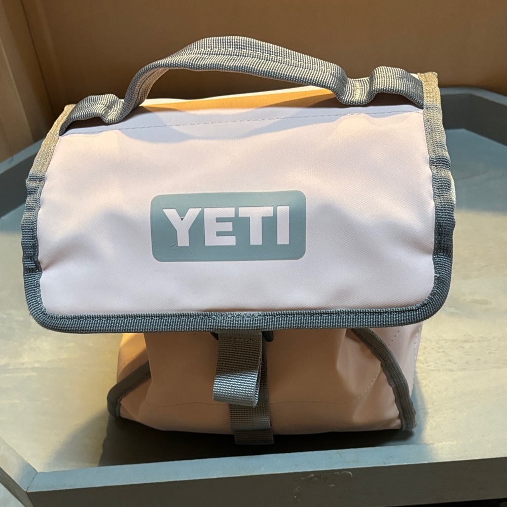 YETI ICE Pink and Gray Lunch Bag